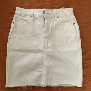 Banana Republic white skirt